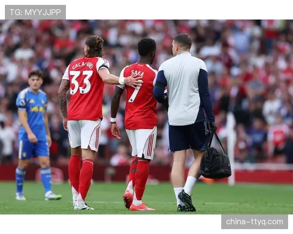 阿森纳官方确认：萨卡因腿筋轻微拉伤，将缺席本轮对阵切尔西的关键战