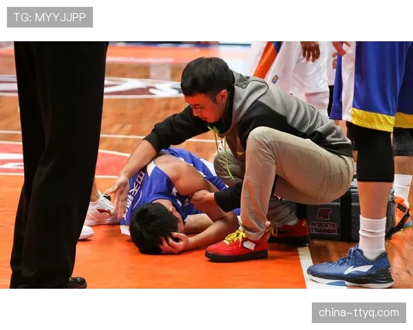 裁判委员会会议：将更严格判罚高位压迫中的背后犯规动作